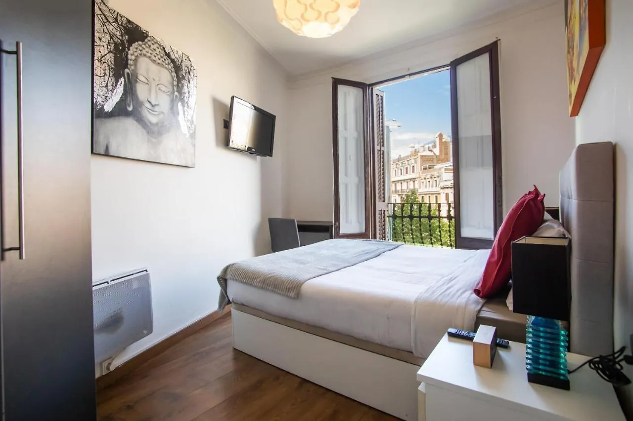 41Ari1045- Fantastic And Super Spacious 3Bed Apartment In The Center Barcelone