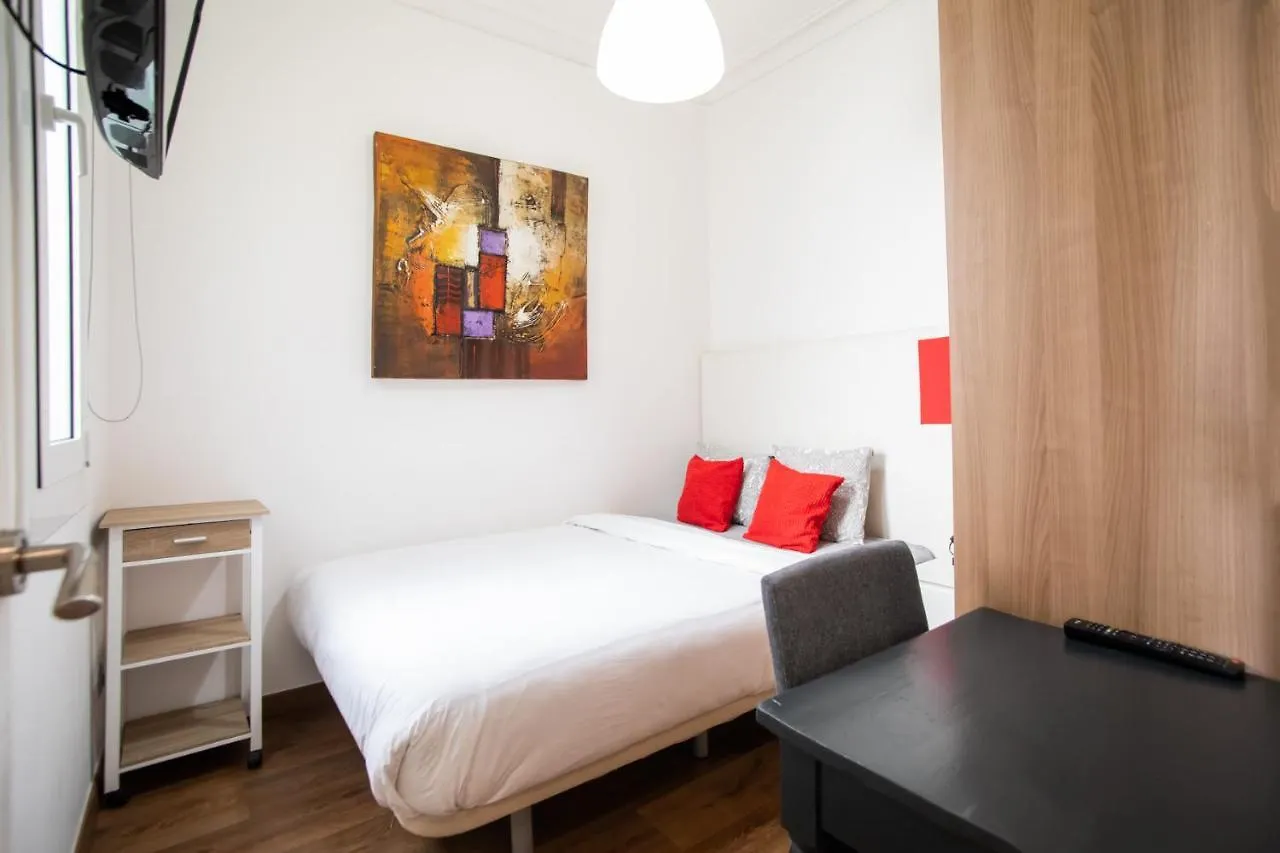 41Ari1045- Fantastic And Super Spacious 3Bed Apartment In The Center Barcelona